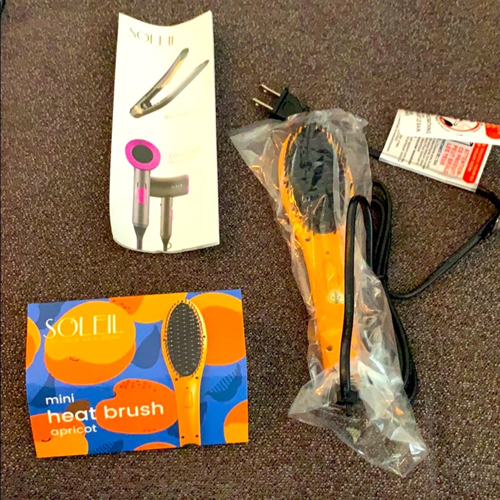 Soleil Heated Brush
